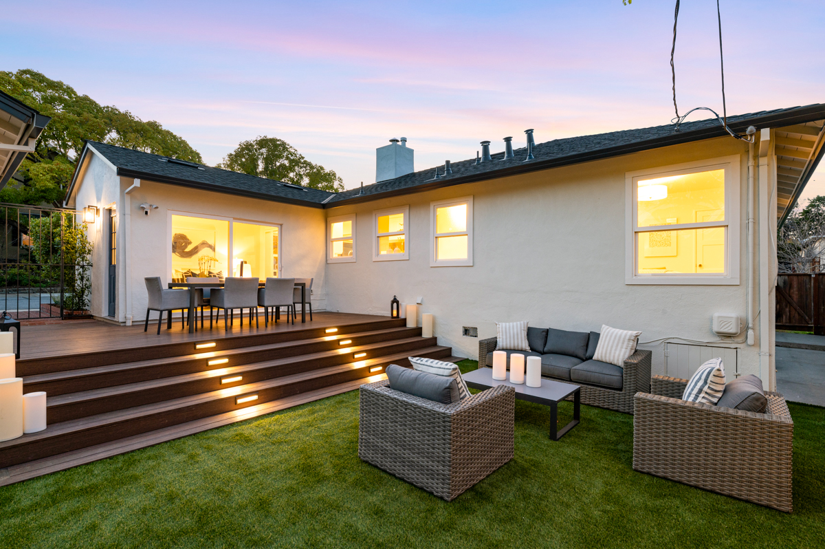 647 Cuesta is a 3 bd, 2ba house, listed by The Sharp Group, a luxury real estate group that serves Hillsborough, San Mateo, Burlingame and the Peninsula. 