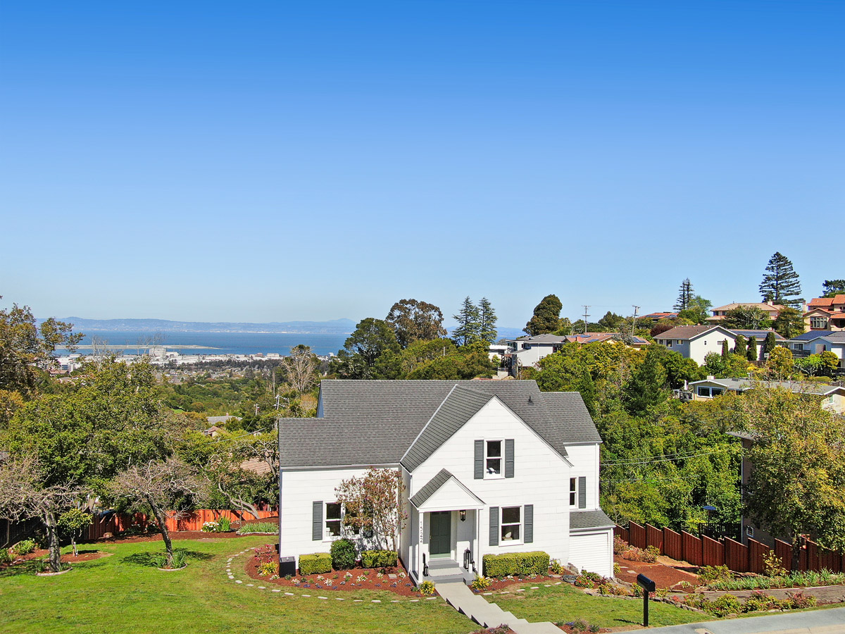 1522 La Mesa Drive is a legacy home with sweeping views in the hills of Burlingame, California