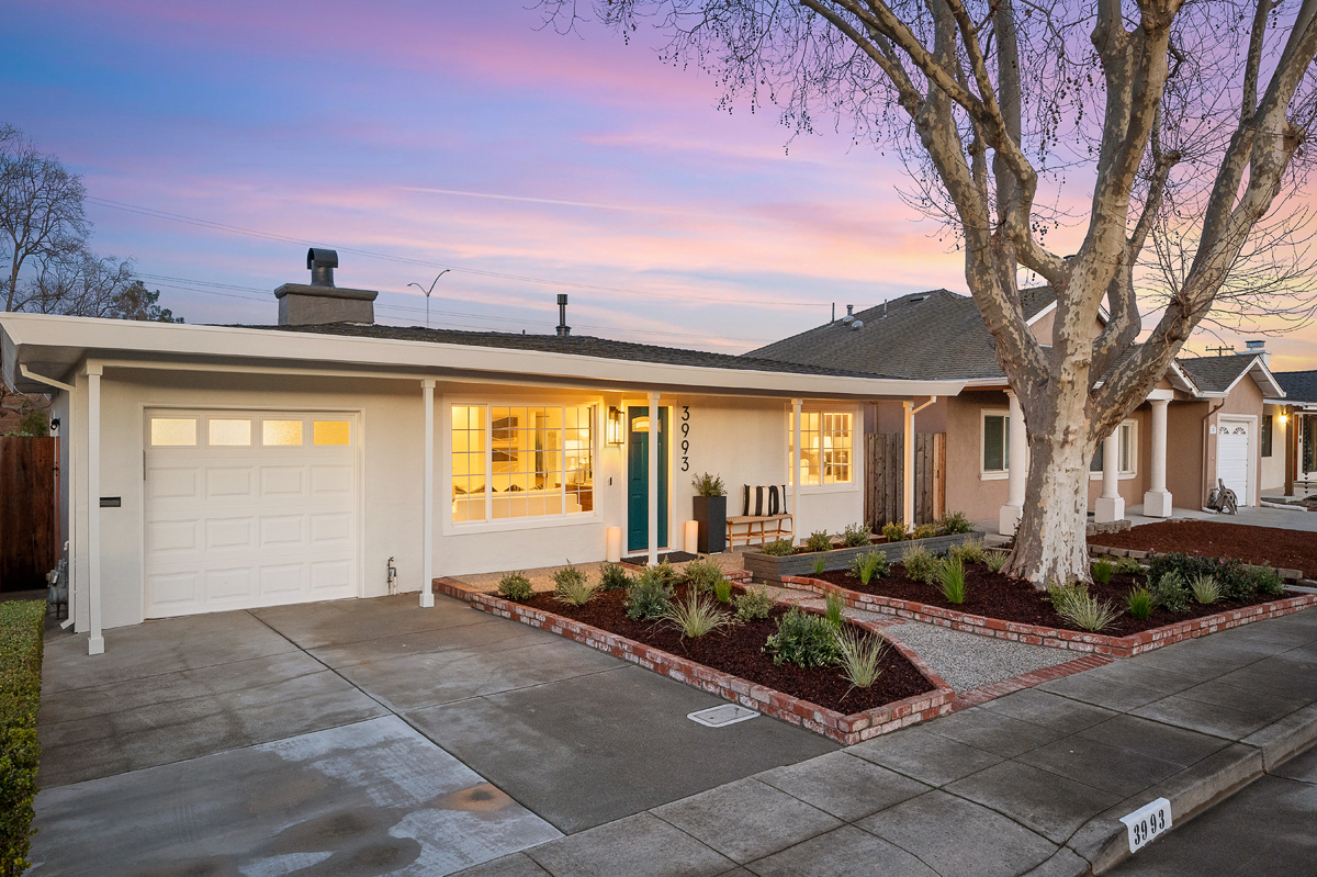 3993 Branson Drive is a three bedroom, 2 bathroom home in San Mateo. 