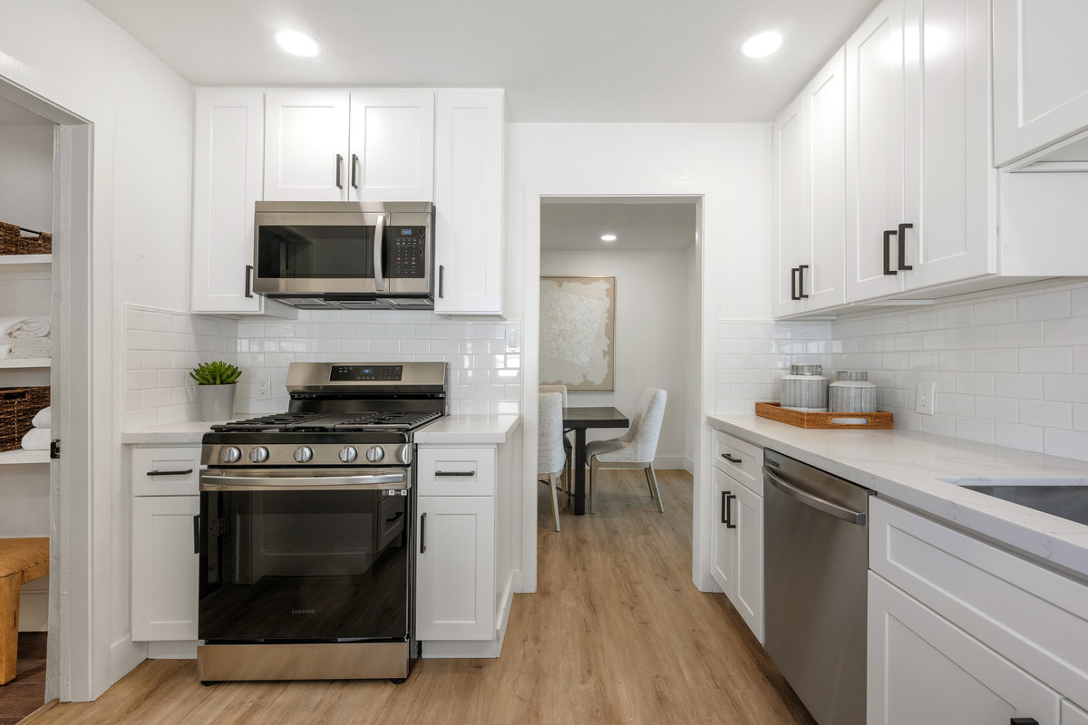 609 Fallon Avenue is a 3 bedroom, 1 bathroom house in San Mateo.