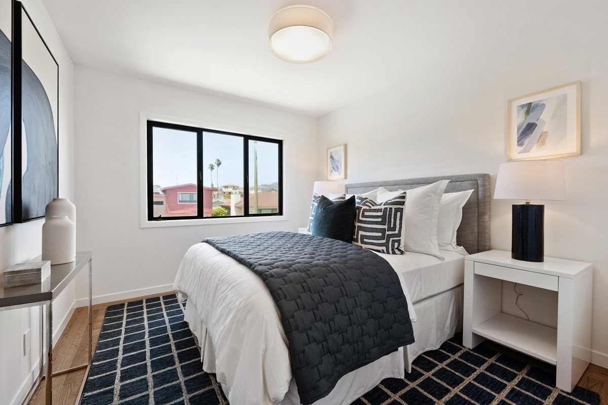 221 Rainier Avenue is a 3 bedroom, 1 bathroom house in South San Francisco, Listed by The Sharp Group.