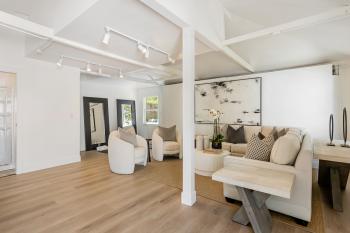 226 N Kingston Street is a 3 bedroom, 2 bathroom house in San Mateo. 