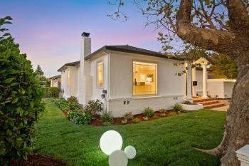226 N Kingston Street is a 3 bedroom, 2 bathroom house in San Mateo. 