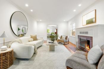 39 El Cerrito Avenue is a 3 bedroom, 2.5 bathroom home in San Mateo.