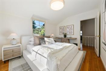 39 El Cerrito Avenue is a 3 bedroom, 2.5 bathroom home in San Mateo.