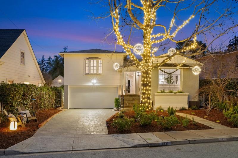 152 Pepper Avenue, Burlingame Photo