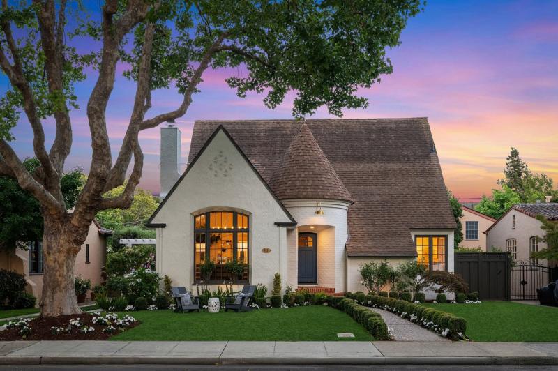 111 Aragon Boulevard, San Mateo Photo